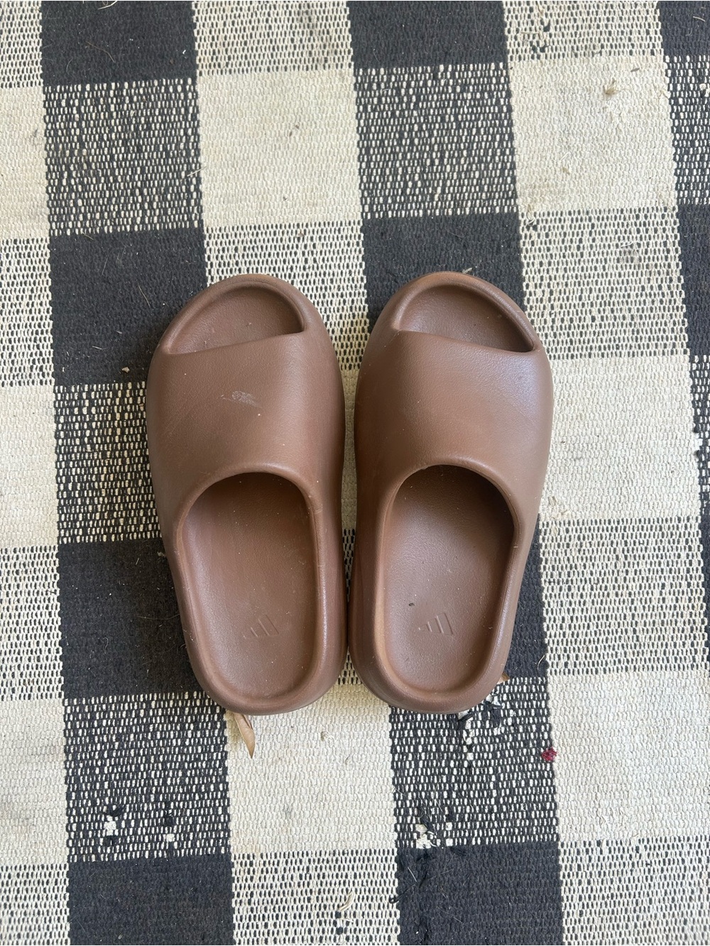 Yeezy Brown Slide Sandals